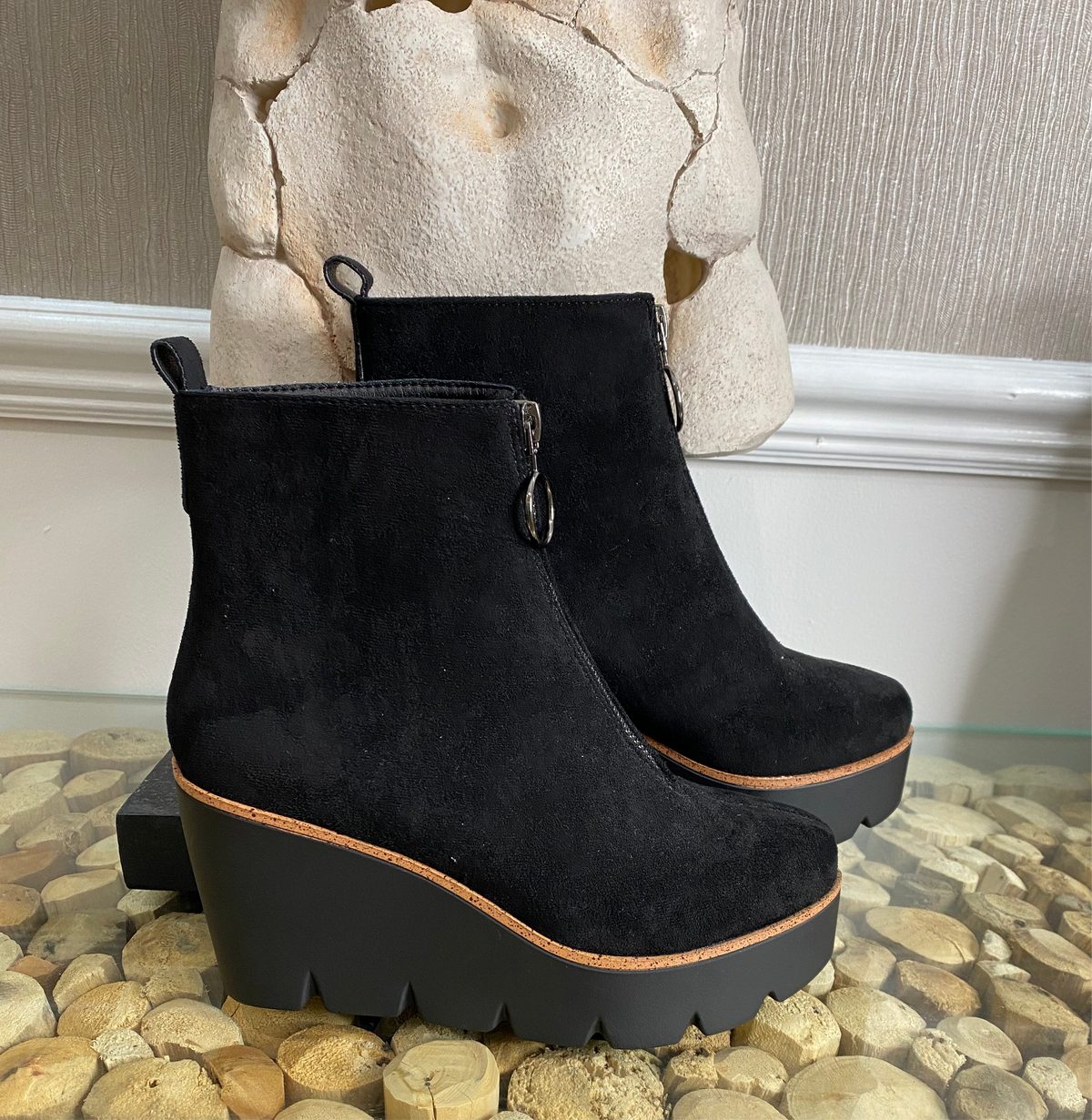 Bobbi boots