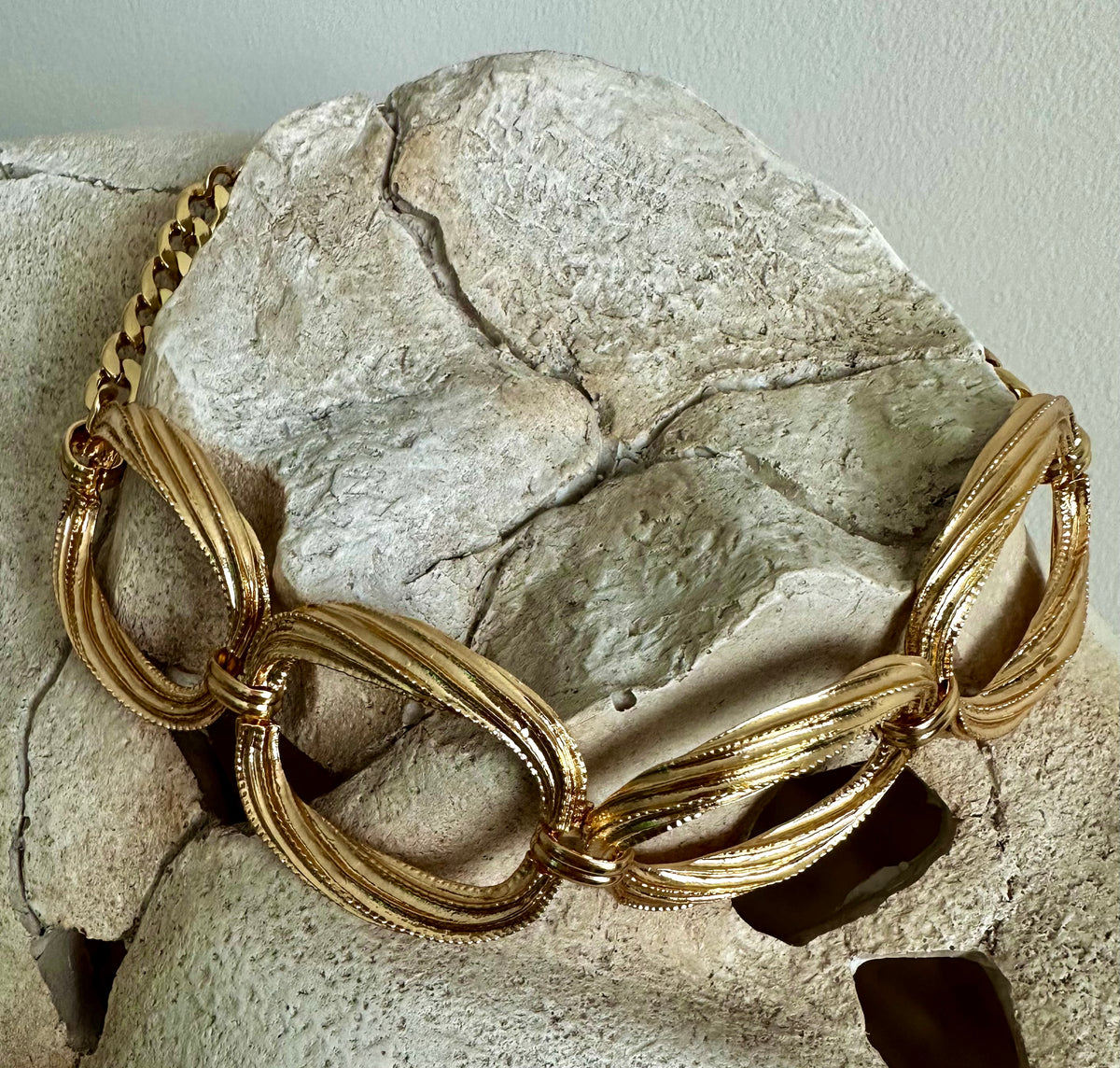 Matching gold set necklace and bracelet