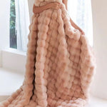 Luxurious faux fur blanket in Dusty Pink (130*160cm)