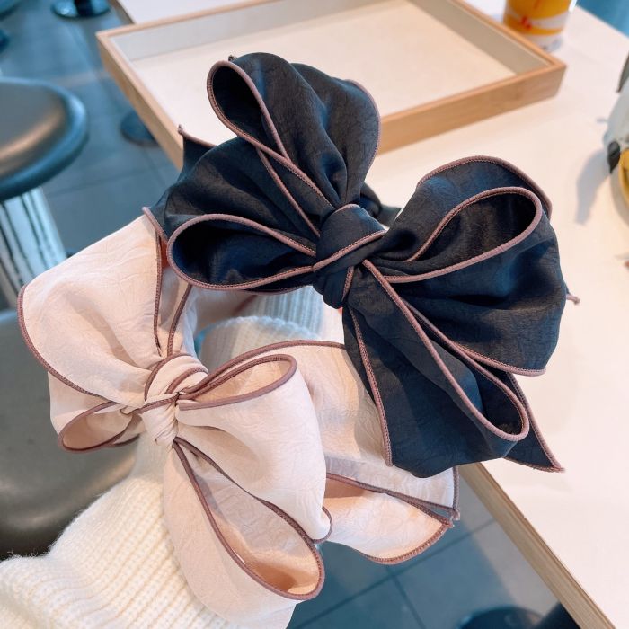 Textured Oversize Bow Headband