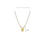 Timeless Pearl & Clover Pendant Necklace in Gold