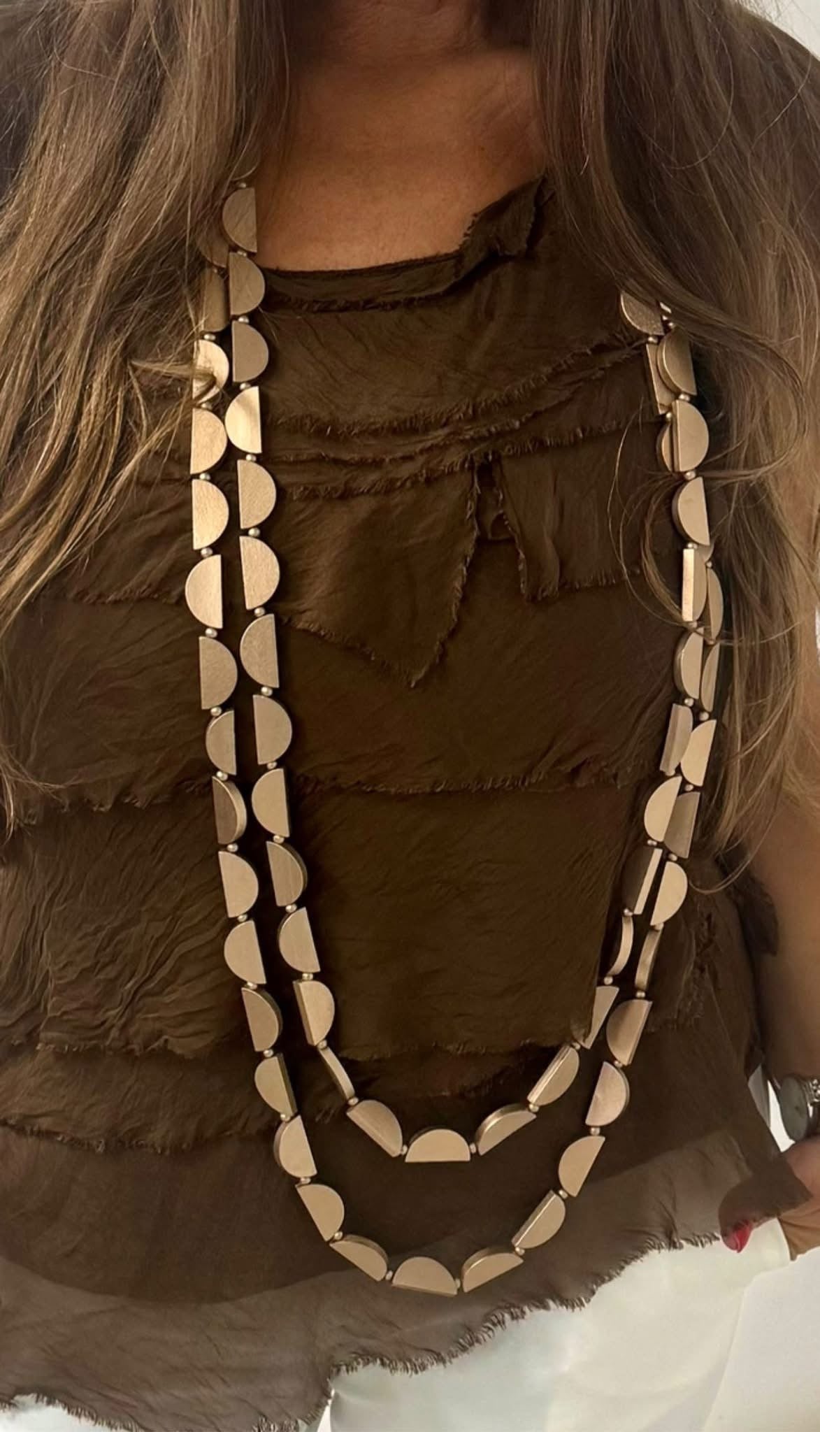 Gold long lux necklace