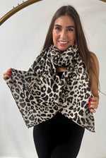 Leopard foil print scarf