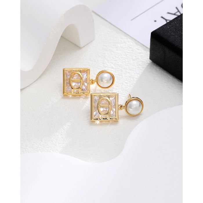 Pearl and Crystal Dangle Earrings in Gold