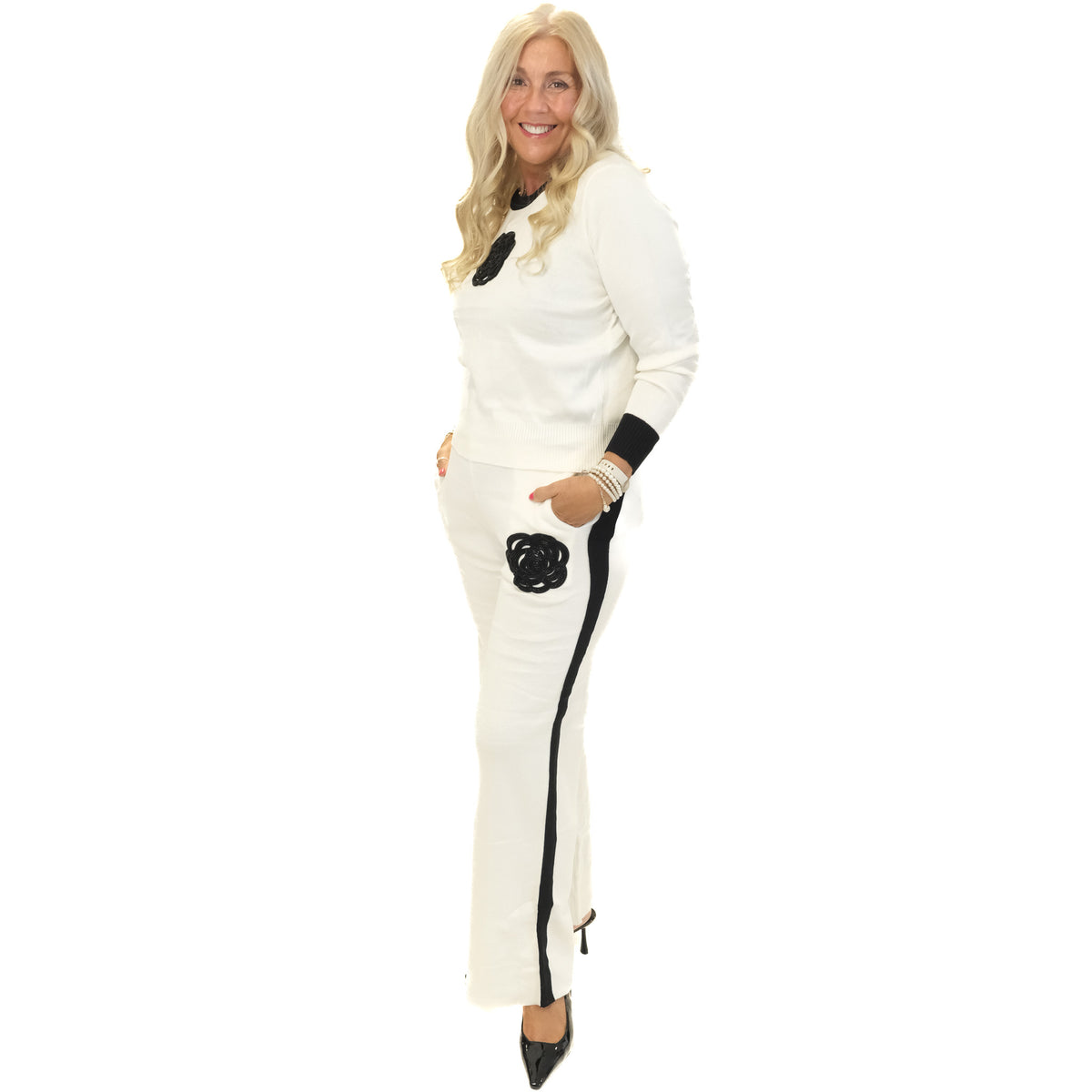 Black & White Rose Lounge Suit