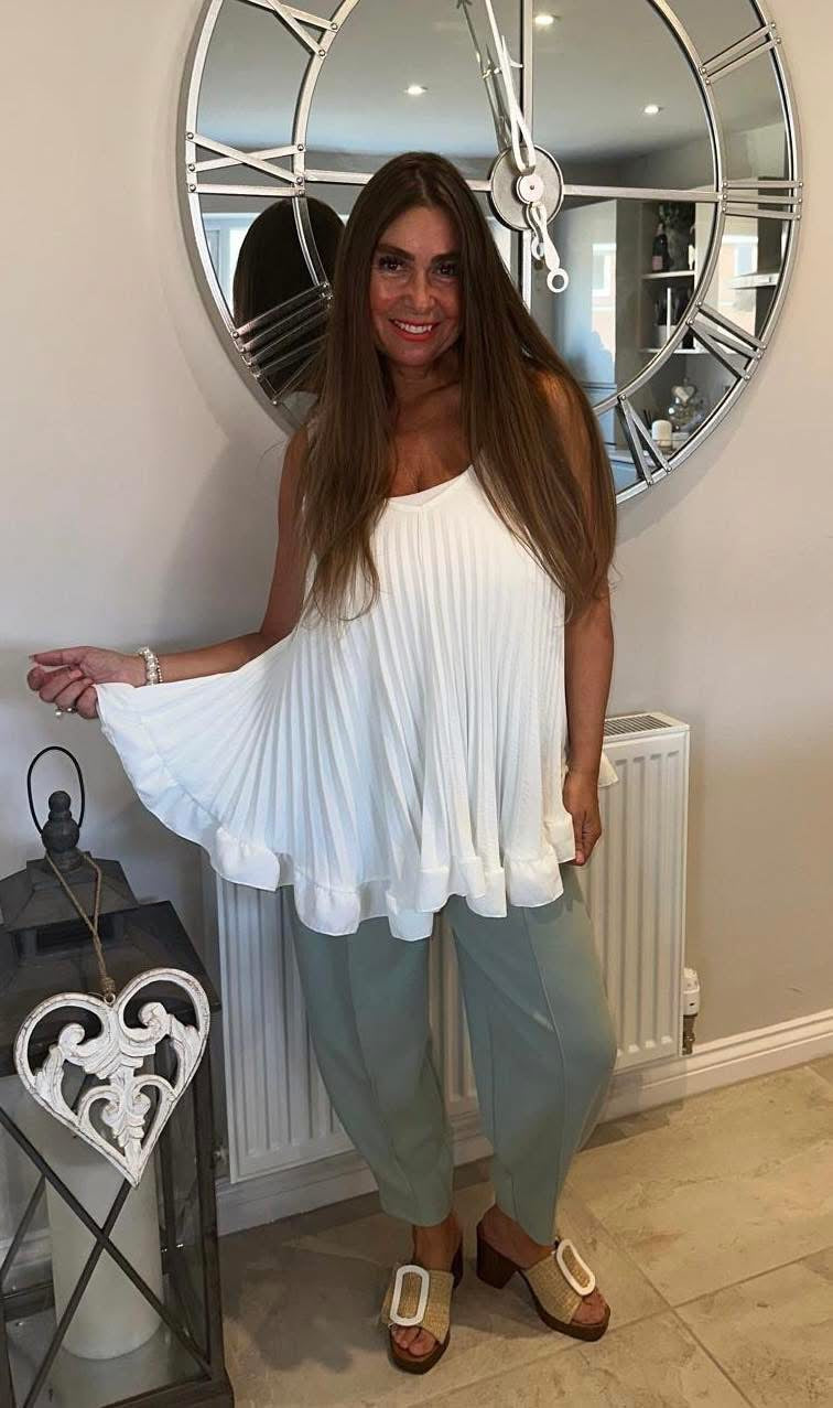 Pleated Swing Top