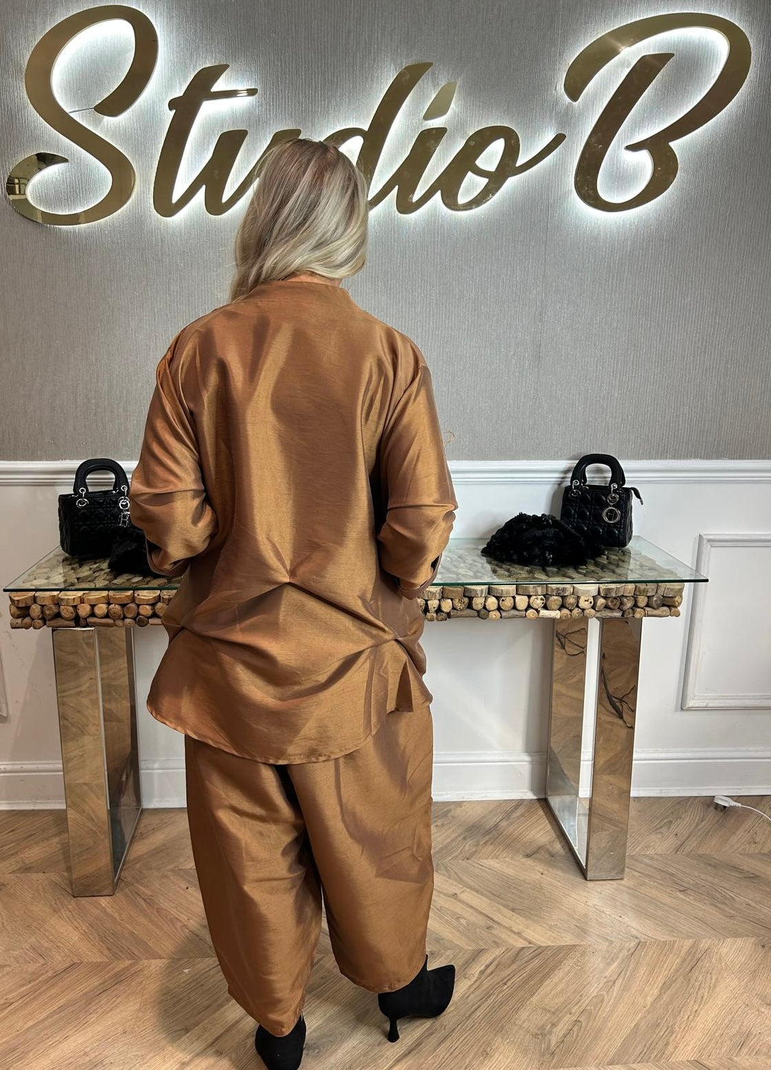 ID. Bronze jacket