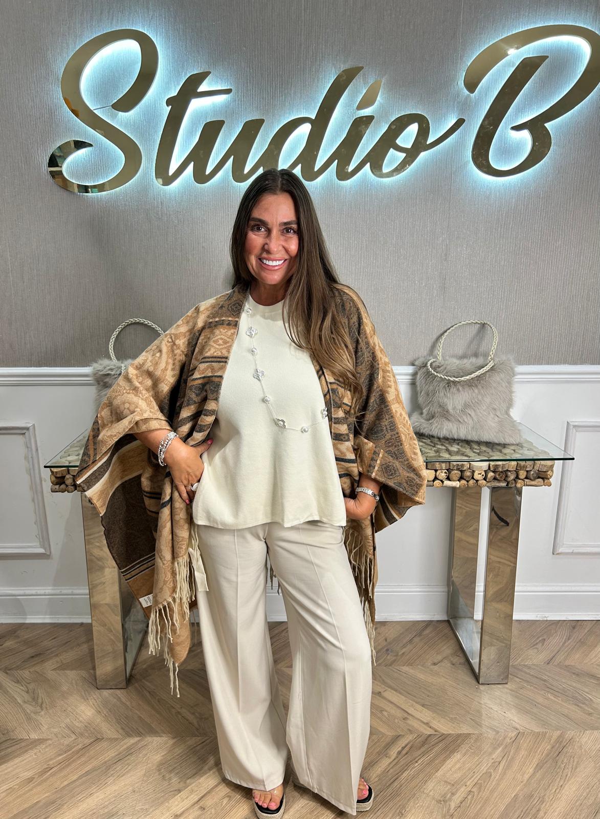 Clara Cape