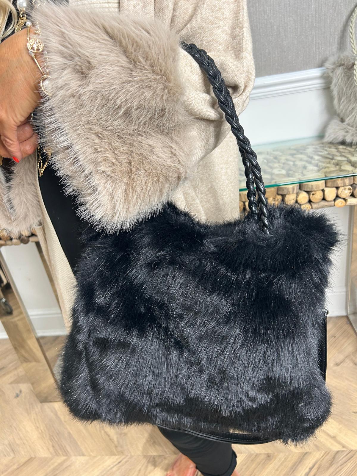 Jessica Fur