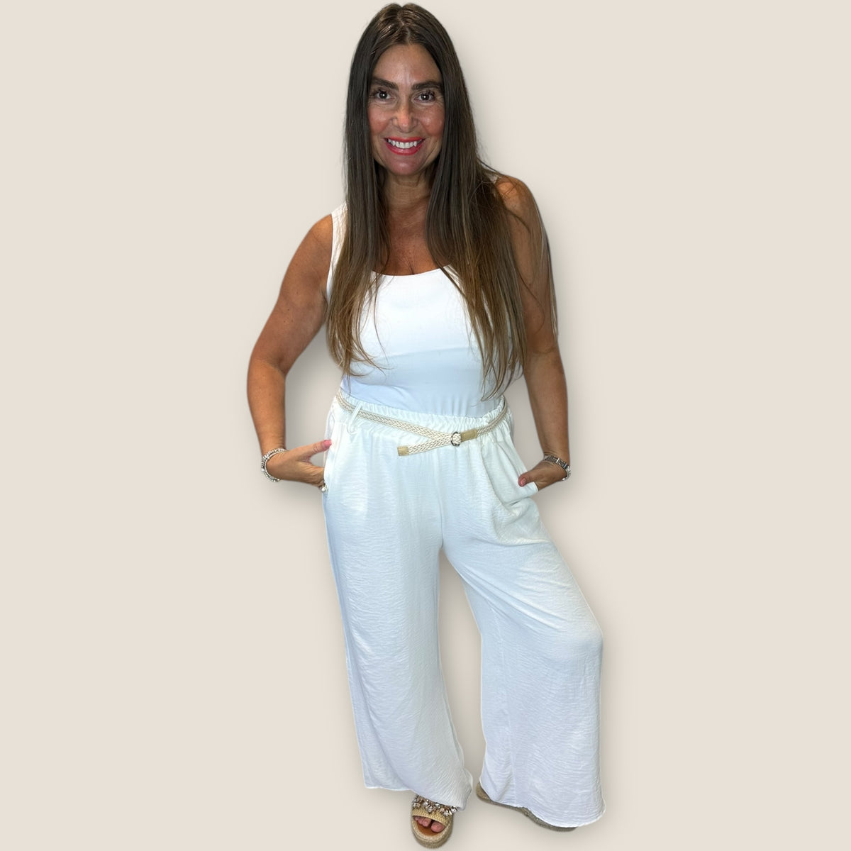 Belted pocket trousers