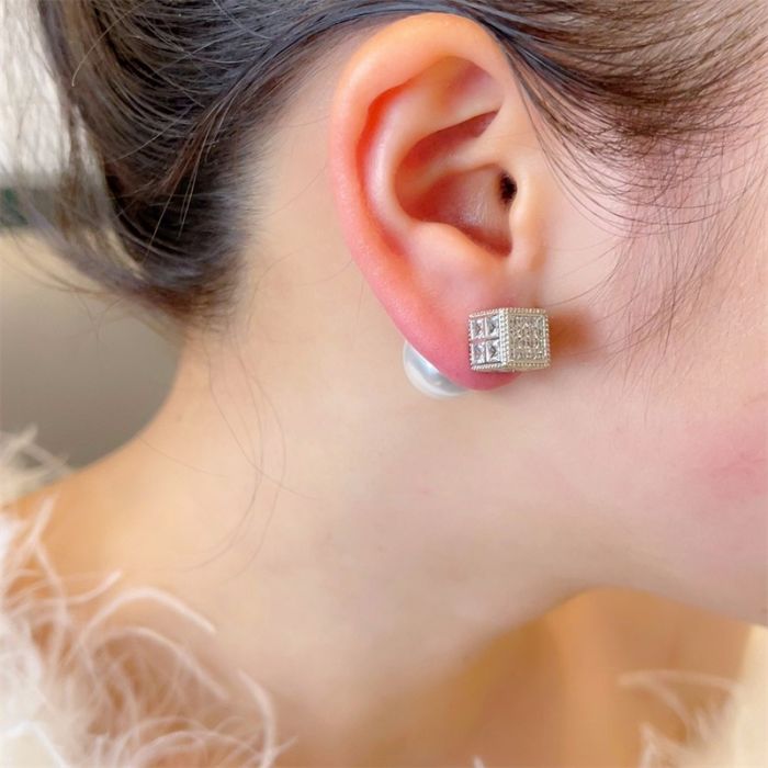 Stunning Pearl & Crystal Cube Earrings in Silver