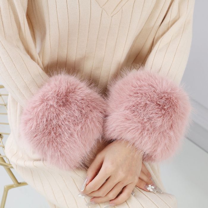 Elegant Plain Faux Fur Wrist Cuffs