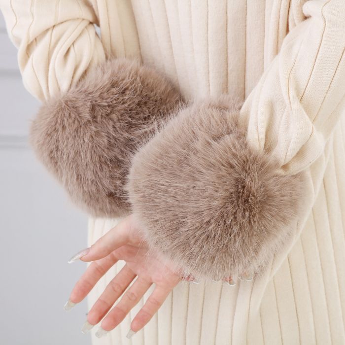 Elegant Plain Faux Fur Wrist Cuffs