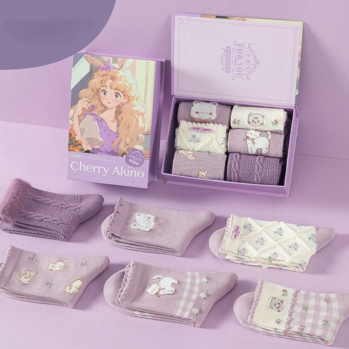 Cherry Akino Gift Box 6 Pairs of Socks in Lilac