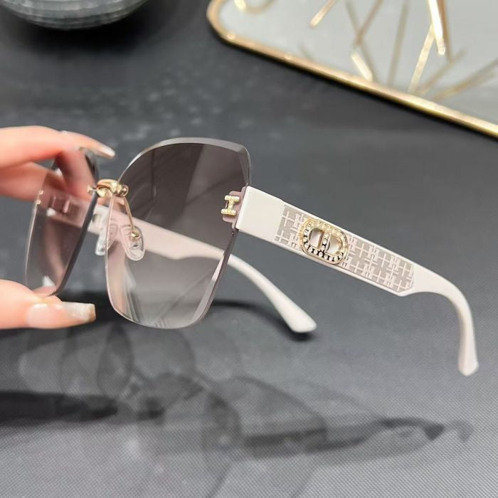 Sparkles Letter H Sunglasses in Cream