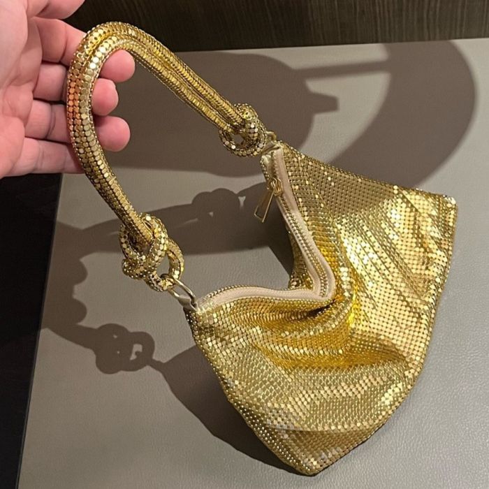 Glamour Metalic Evening Bag in Gold